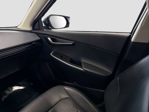 Used 2022 Kia EV6 Wind image 25