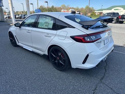 New 2026 Honda Civic Type R image 3