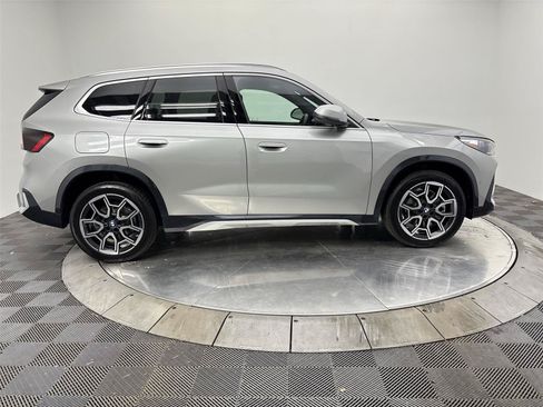 Used 2025 BMW X1 xDrive28i w/ Convenience Package AWD/4WD image 17