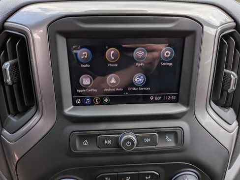 Used 2025 Chevrolet Silverado 1500 W/T image 27