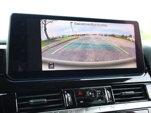 New 2026 Nissan Pathfinder SV image 14