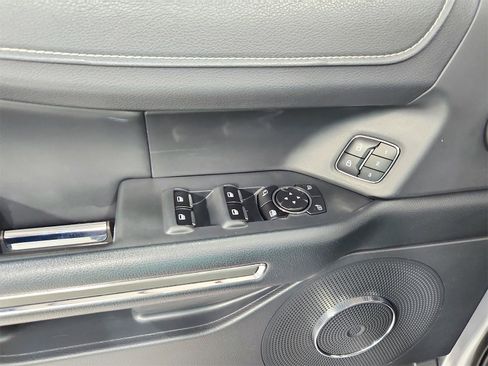 Used 2023 Ford Expedition Max XLT image 35