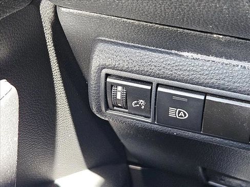 Used 2023 Toyota Corolla SE FWD image 14