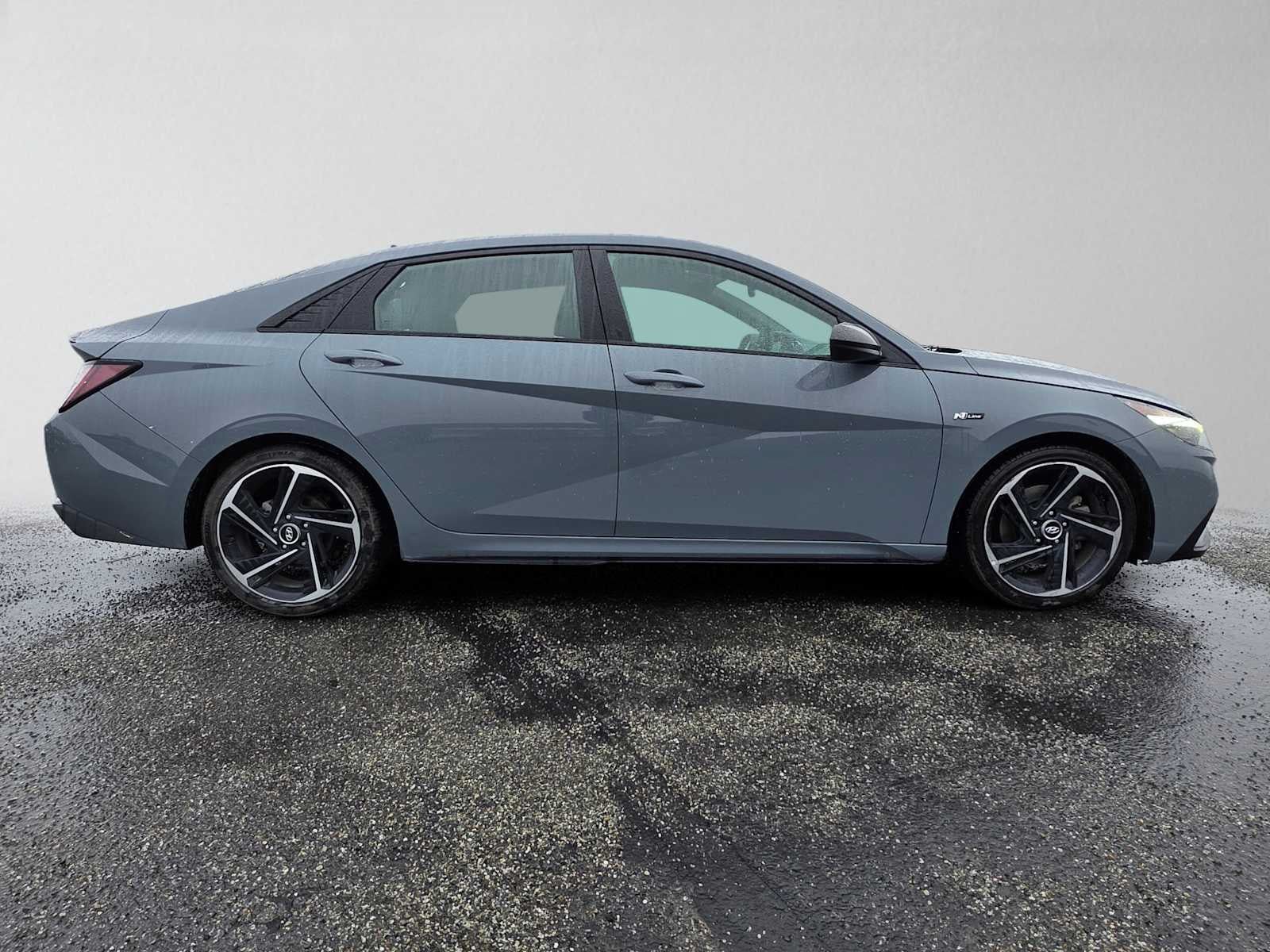 Used 2022 Hyundai Elantra N Line FWD image 2