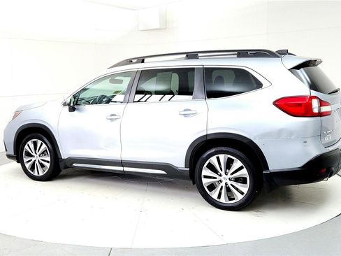 Used 2020 Subaru Ascent Limited w/ Technology Package AWD/4WD image 4