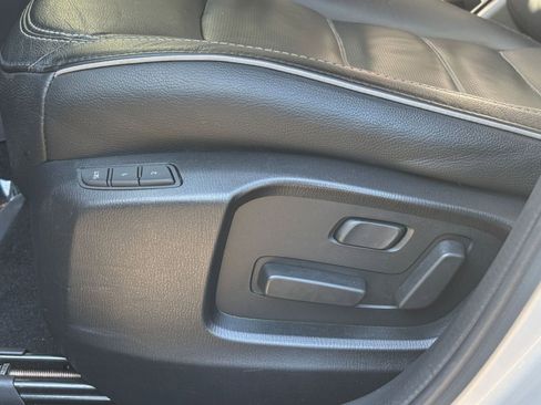 Used 2025 MAZDA CX-5 AWD 2.5 S w/ Preferred Package image 27