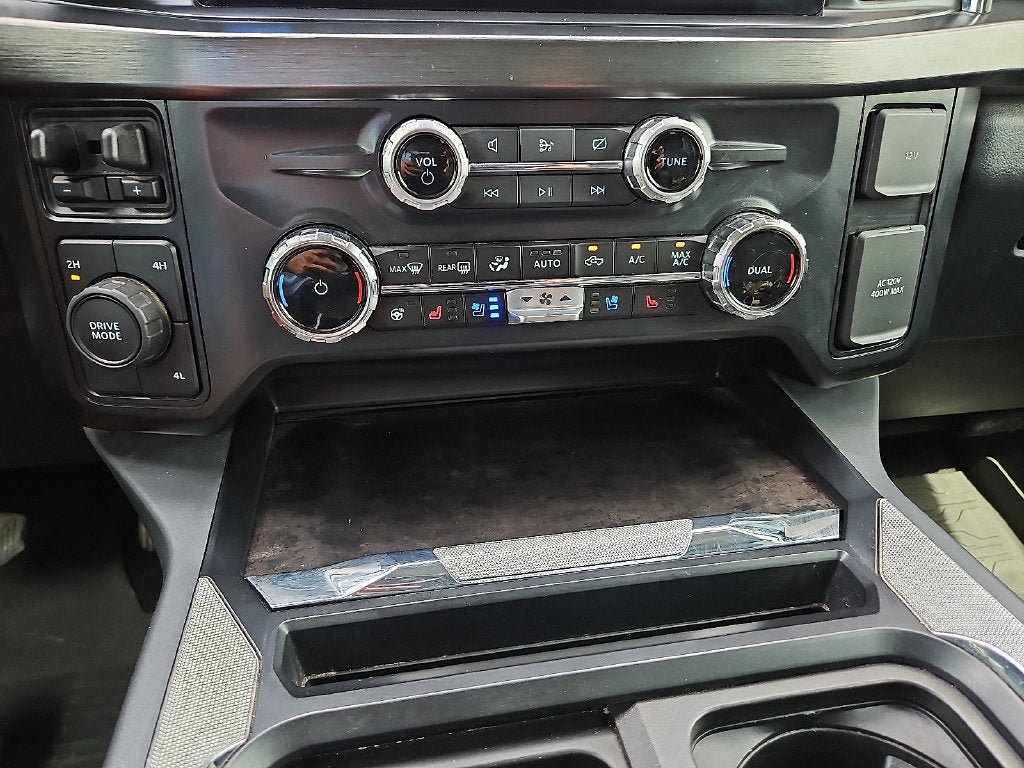 Used 2024 Ford F350 Lariat w/ Lariat Ultimate Package AWD/4WD image 29