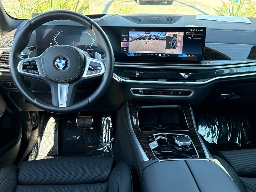 Used 2026 BMW X5 sDrive40i w/ M Sport Package RWD image 31