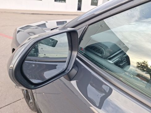 Used 2025 Toyota Camry SE image 14