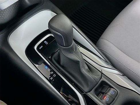 Used 2021 Toyota Corolla SE image 19