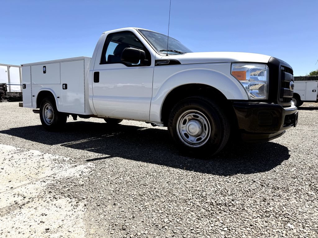 Used 2016 Ford F250 XL RWD image 4