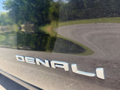 Used 2020 GMC Sierra 1500 Denali w/ Denali Ultimate Package AWD/4WD image 15