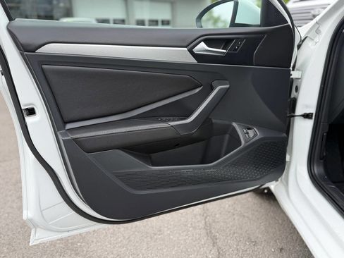 Used 2023 Volkswagen Jetta S image 49