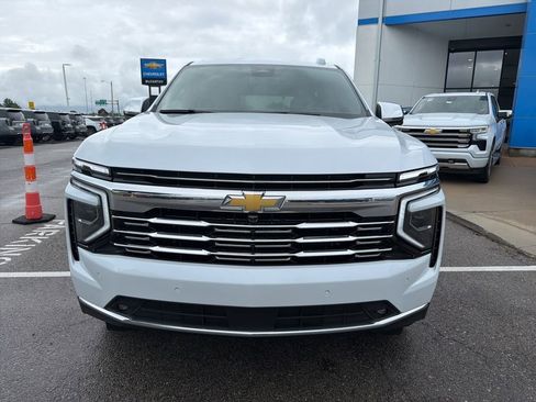 New 2026 Chevrolet Tahoe Premier w/ Sun And Tow Package AWD/4WD image 8