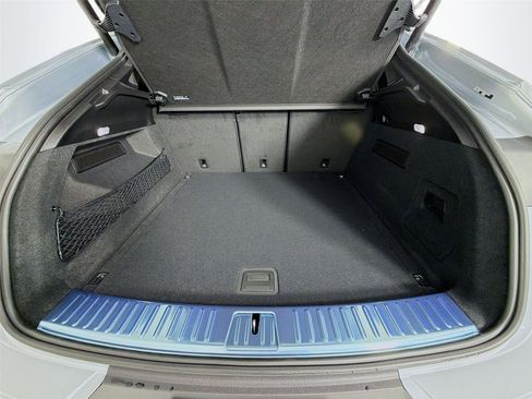 New 2026 Porsche Cayenne Coupe image 22