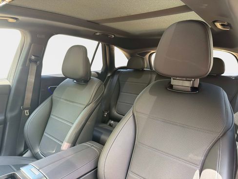 New 2026 Mercedes-Benz GLC 300 image 19