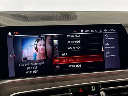 Used 2020 BMW X5 xDrive50i w/ Executive Package image 24