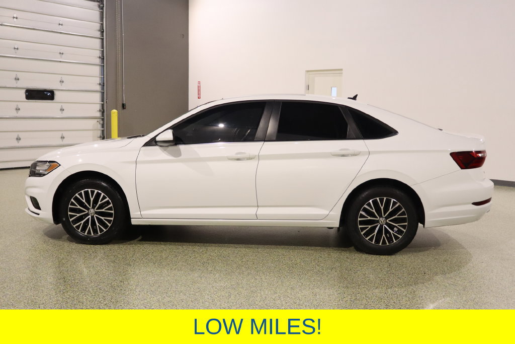Used 2021 Volkswagen Jetta SE FWD image 5