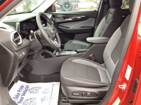 New 2026 Chevrolet TrailBlazer LT w/ Convenience Package AWD/4WD image 24
