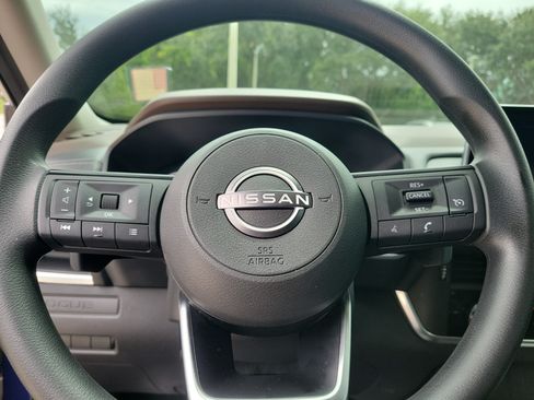 Certified 2022 Nissan Rogue S FWD image 21