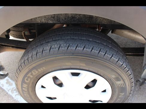 Used 2021 Ford Transit 350 XLT RWD image 30