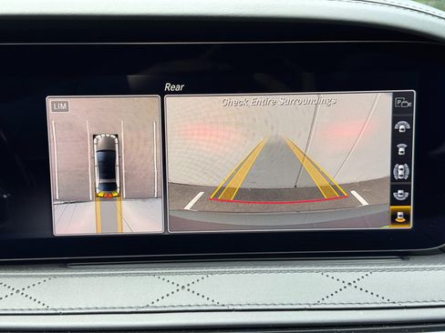 Used 2020 Mercedes-Benz Maybach S 560 4MATIC image 35