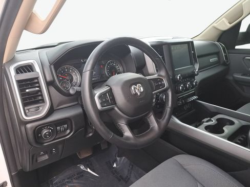 Used 2019 RAM 1500 Big Horn AWD/4WD image 14