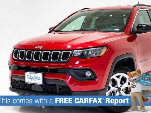 Certified 2025 Jeep Compass Latitude AWD/4WD image 2