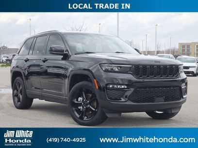 Used 2023 Jeep Grand Cherokee Limited w/ Black Appearance Package
