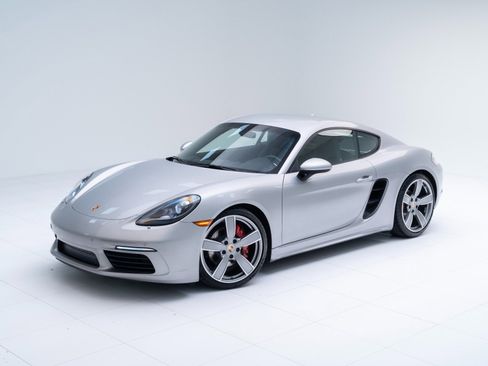 Certified 2025 Porsche 718 Cayman S image 1