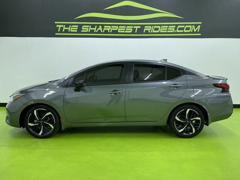 Used 2023 Nissan Versa SR w/ Trunk Package image 6