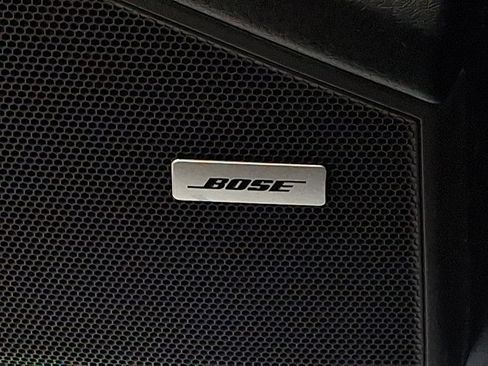 Used 2019 Porsche Cayenne image 25