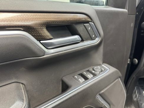 Used 2022 Chevrolet Silverado 1500 RST w/ Max Trailering Package image 11