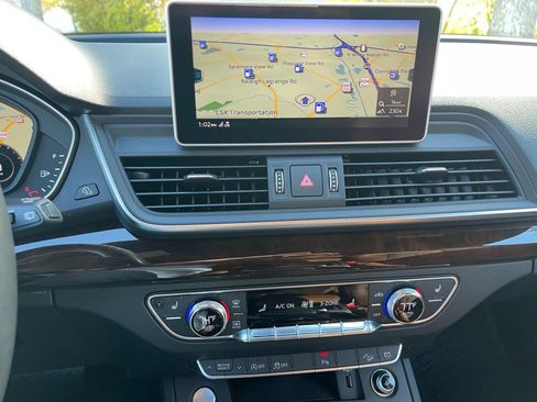 Used 2018 Audi Q5 2.0T Premium Plus image 17