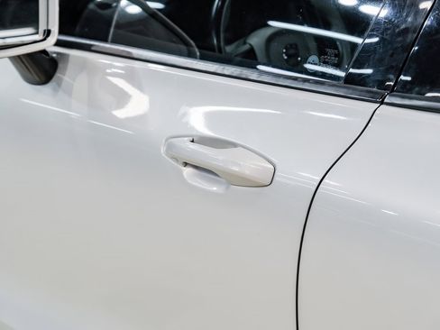 Used 2019 Volvo S60 T5 Momentum w/ Premium Package image 42