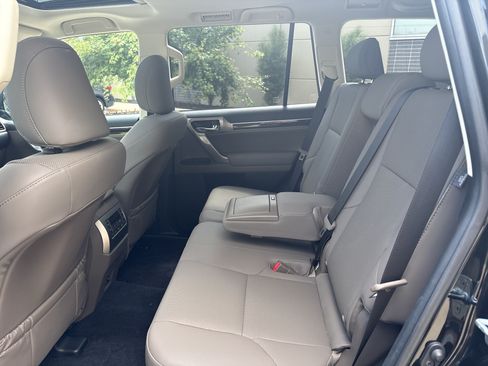 Used 2021 Lexus GX 460 Premium w/ Premium Package AWD/4WD image 31