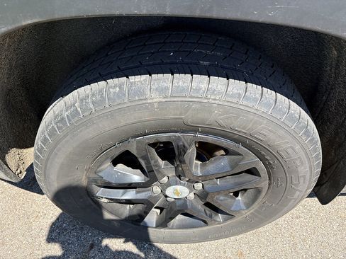 Used 2018 Chevrolet Traverse LT AWD/4WD image 11