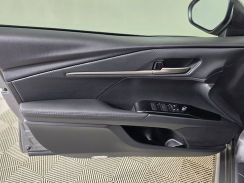 Used 2026 Toyota Camry XSE FWD image 5