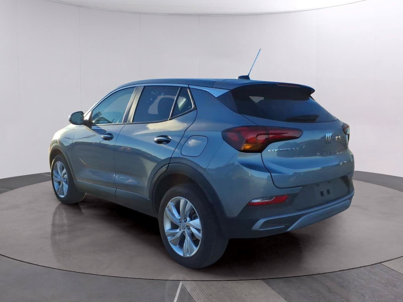 Used 2026 Buick Encore GX Preferred FWD image 3