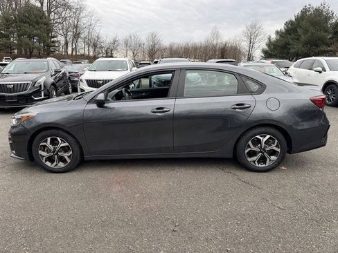 Used 2021 Kia Forte LXS image 3