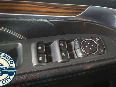 Used 2017 Ford Explorer Limited w/ Equipment Group 301A AWD/4WD image 26