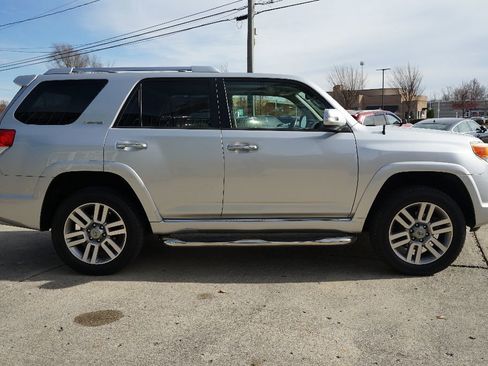 Used 2011 Toyota 4Runner Limited image 6