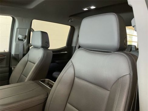 Used 2024 GMC Sierra 1500 SLT w/ SLT Premium Package image 12