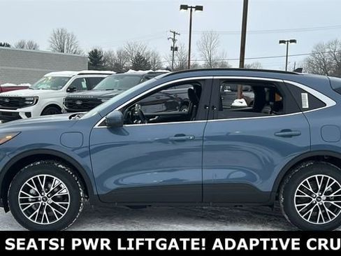 New 2026 Ford Escape SE FWD image 4