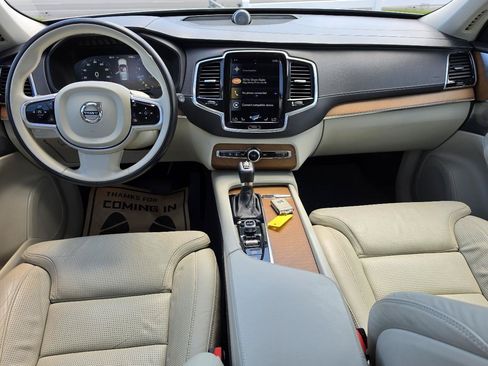 Used 2017 Volvo XC90 T6 Inscription w/ Vision Package AWD/4WD image 9