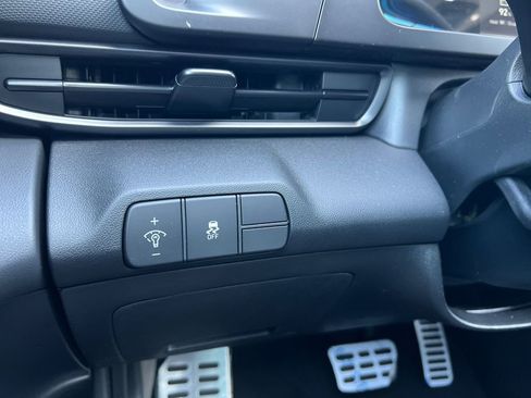 New 2026 Hyundai Elantra Sport w/ Cargo Package FWD image 31