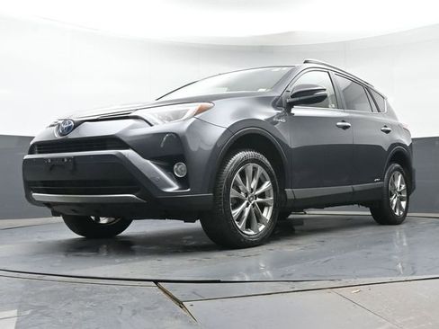 Certified 2016 Toyota RAV4 Limited AWD/4WD image 27
