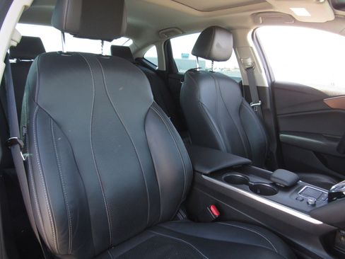 Used 2021 Acura TLX w/Technology Package image 11