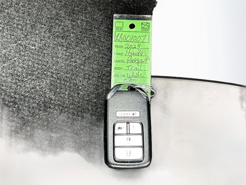 Certified 2024 Honda Passport TrailSport image 38