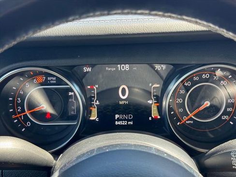 Used 2020 Jeep Wrangler Unlimited Sahara AWD/4WD image 19